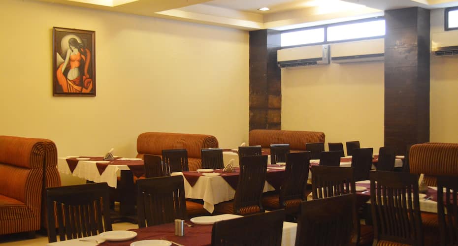 Hotel Balmoral Castle, Amritsar 5